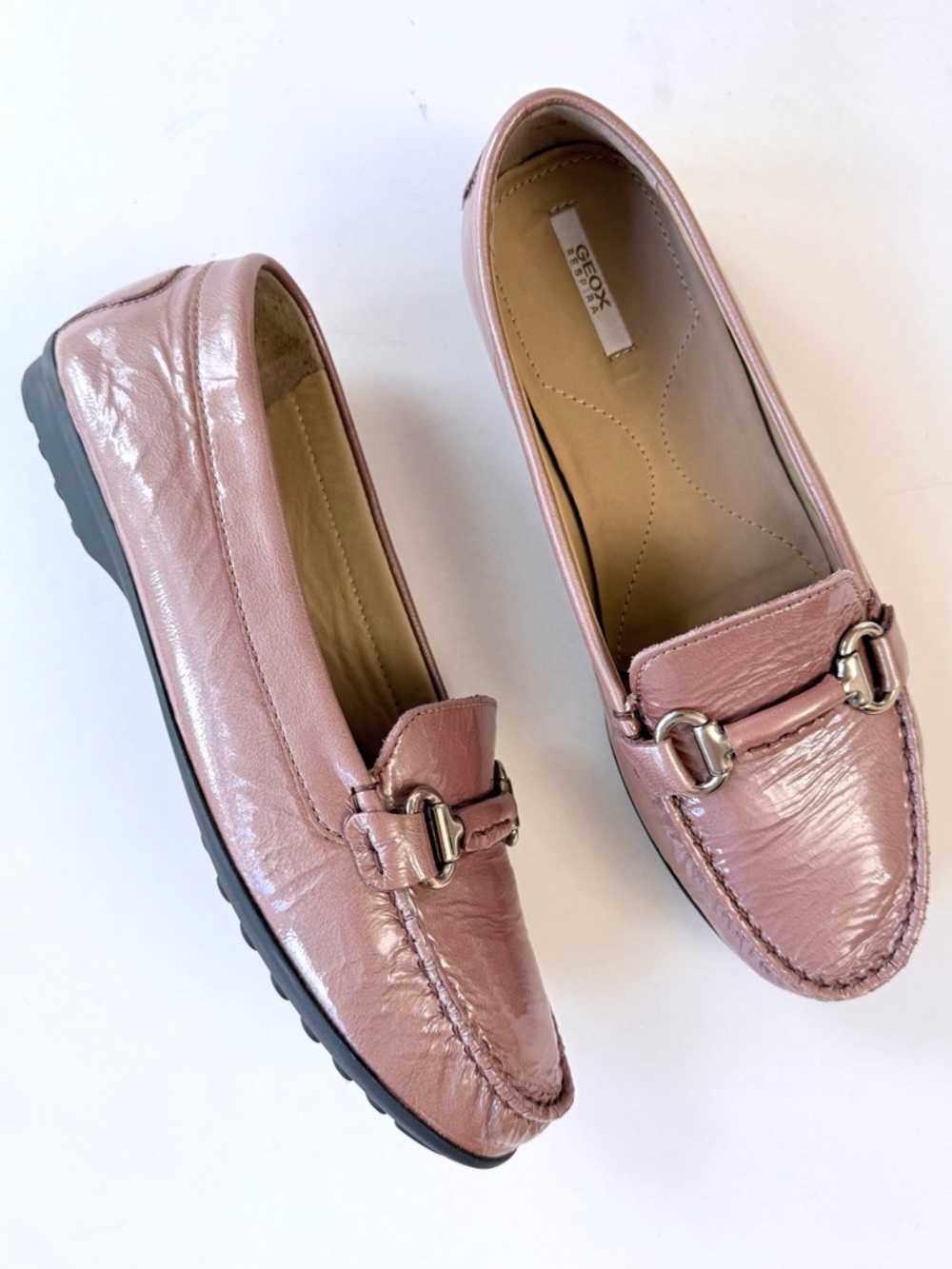 Geox Respira Patent Leather Loafers in Pearlized Rose Pink Size 38 EU / 8 US
